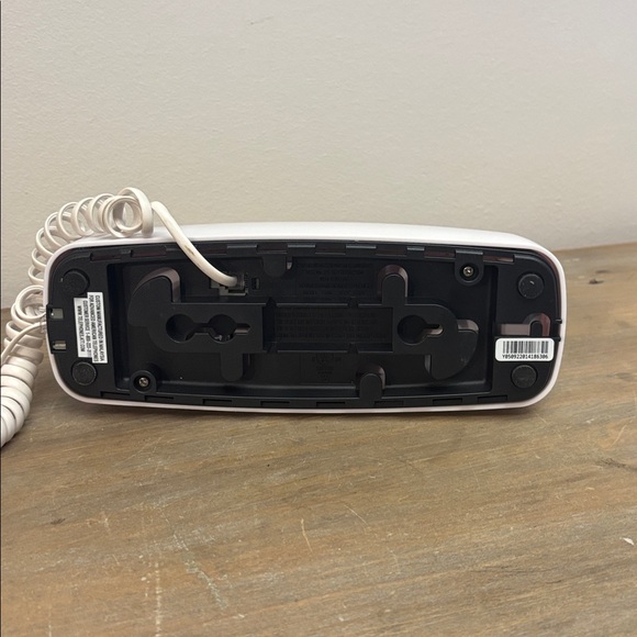 AT&T Trimline 210 Corded White Telephone Push Button Wall Phone Vintage Retro - Picture 6 of 6